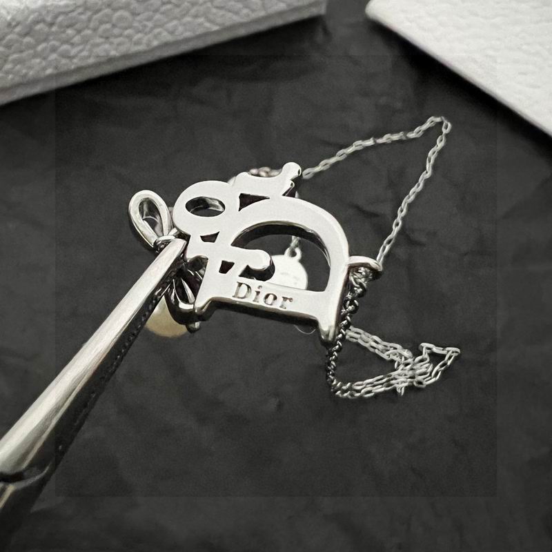 Dior Necklace 04lyr202 (6)